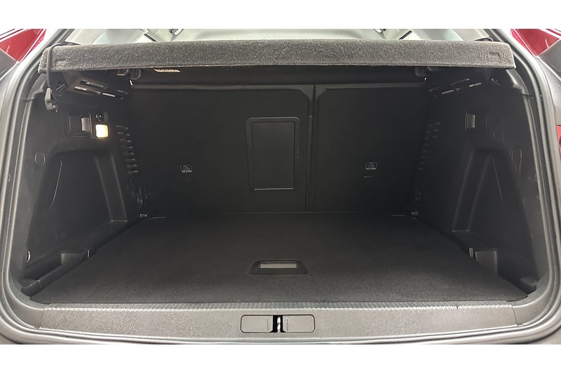 Peugeot 3008 PureTech Allure - U3720