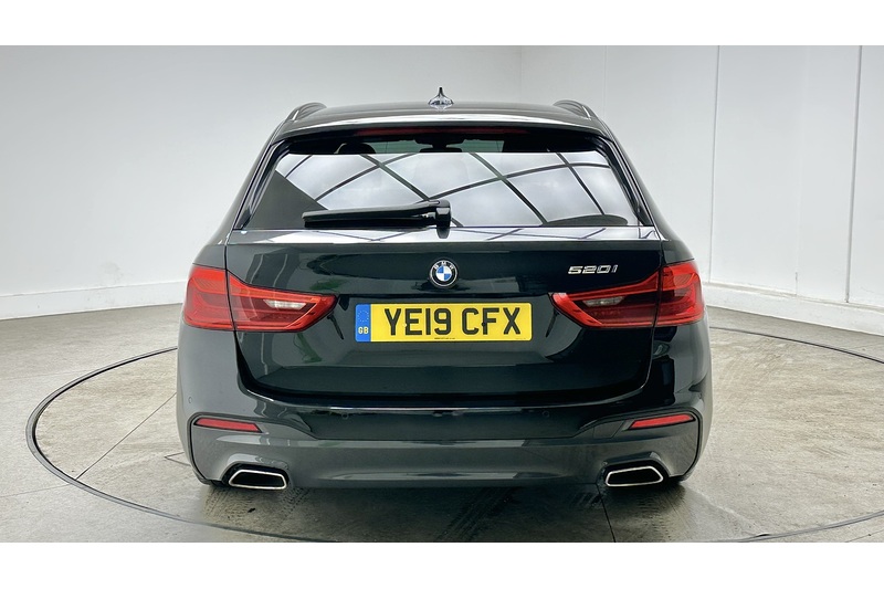 BMW 5 Series 520i M Sport - U3726
