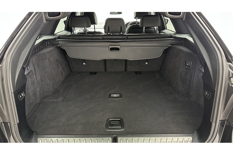 BMW 5 Series 520i M Sport - U3726