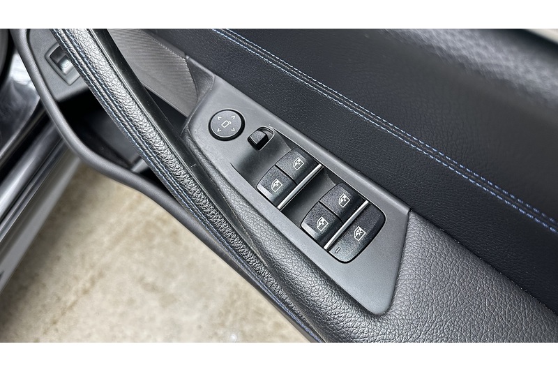 BMW 5 Series 520i M Sport - U3726