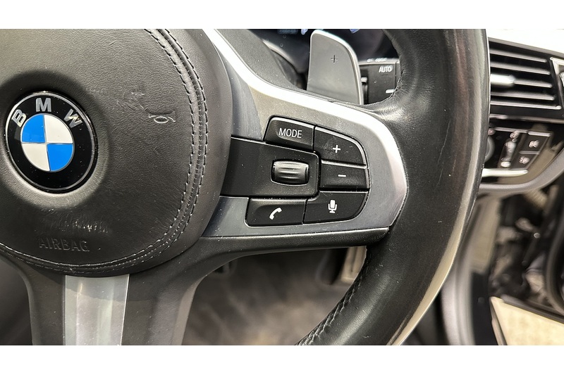 BMW 5 Series 520i M Sport - U3726