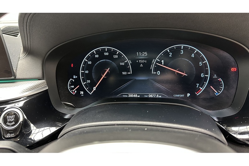 BMW 5 Series 520i M Sport - U3726