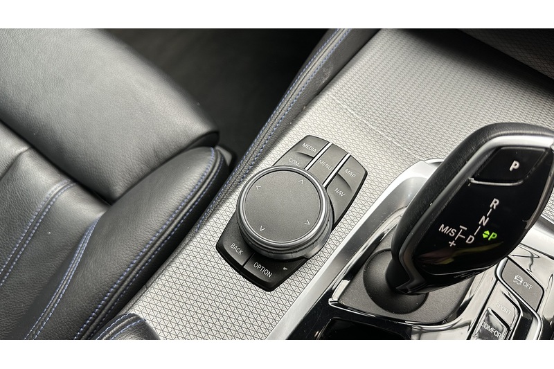 BMW 5 Series 520i M Sport - U3726