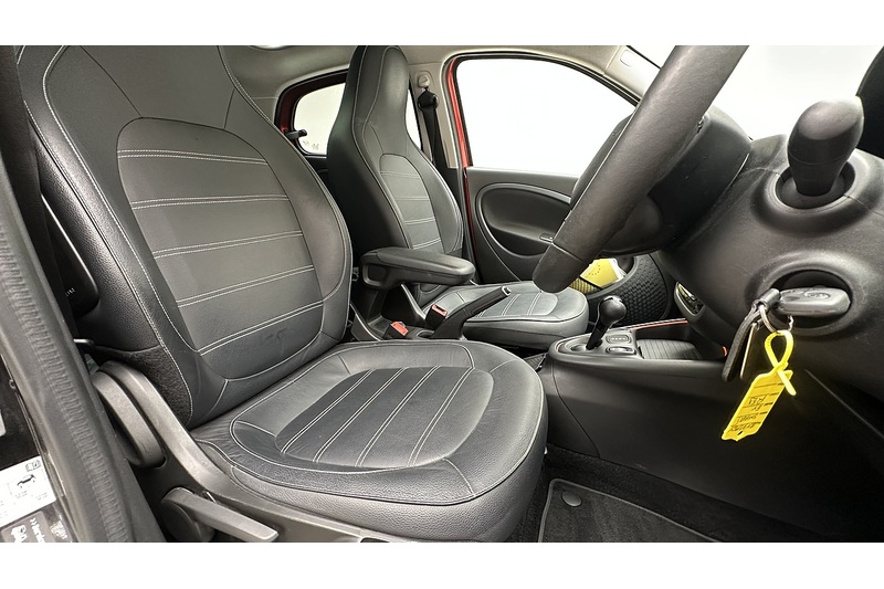 Smart forfour Exclusive - U3737