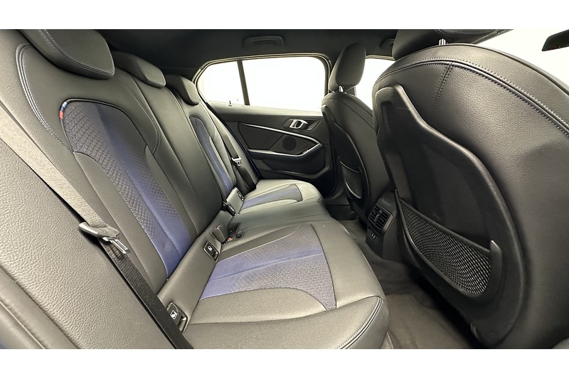 BMW 1 Series 1.5 118i M Sport (LCP) Hatchback 5dr Petrol DCT Euro 6 (s/s) (136 ps) - U374