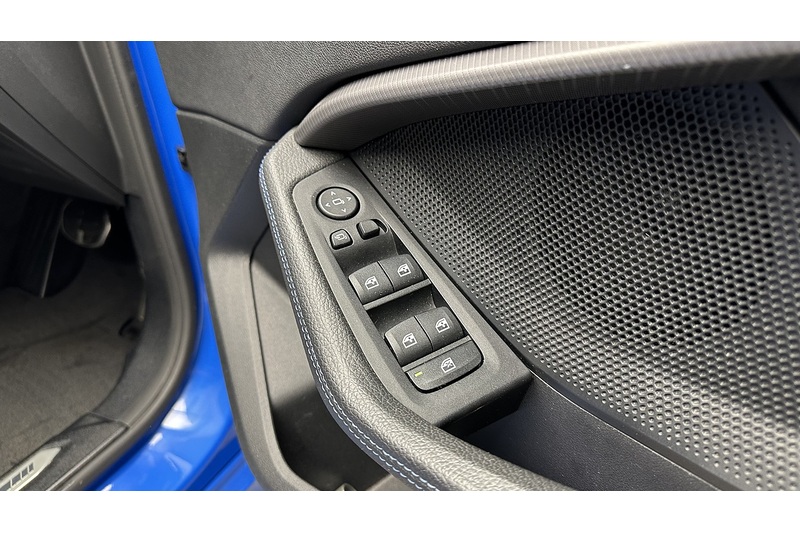 BMW 1 Series 1.5 118i M Sport (LCP) Hatchback 5dr Petrol DCT Euro 6 (s/s) (136 ps) - U374