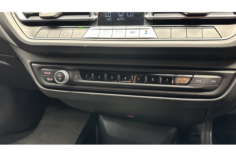 BMW 1 Series 1.5 118i M Sport (LCP) Hatchback 5dr Petrol DCT Euro 6 (s/s) (136 ps) - U374