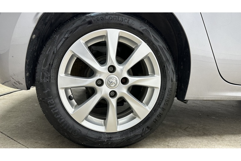 Vauxhall Corsa SE - U3748