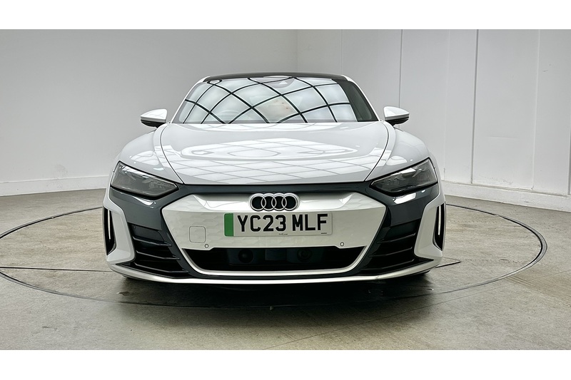 Audi e-tron GT  - U3770