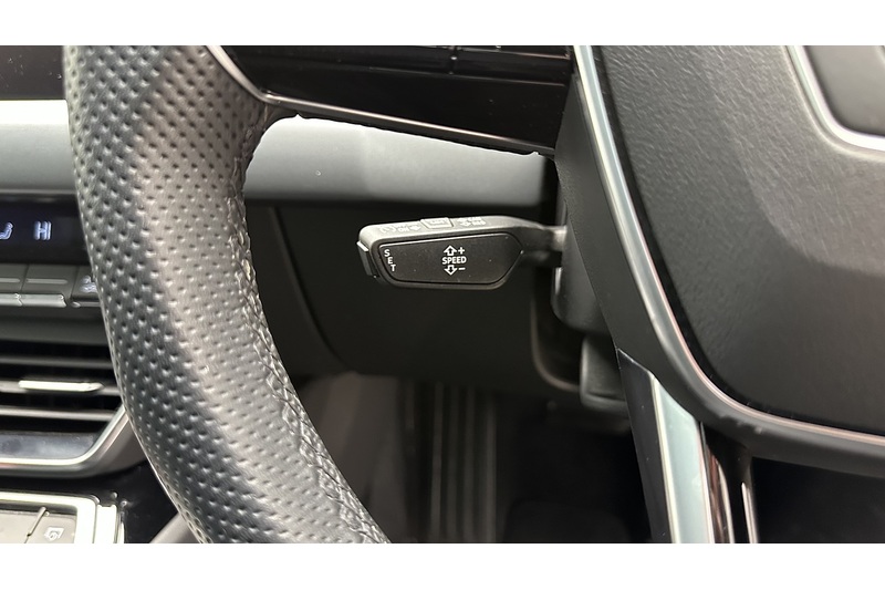 Audi e-tron GT  - U3770