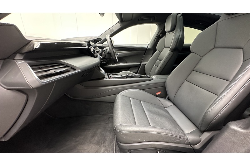 Audi e-tron GT  - U3770