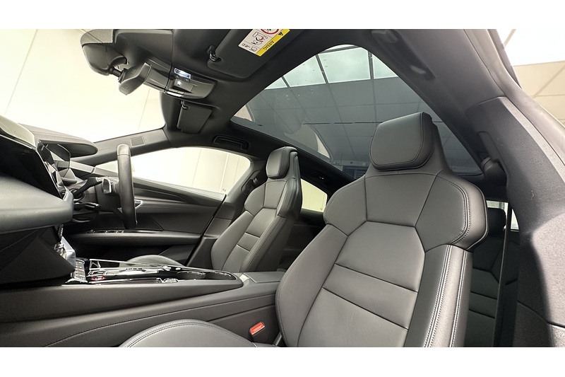 Audi e-tron GT  - U3770