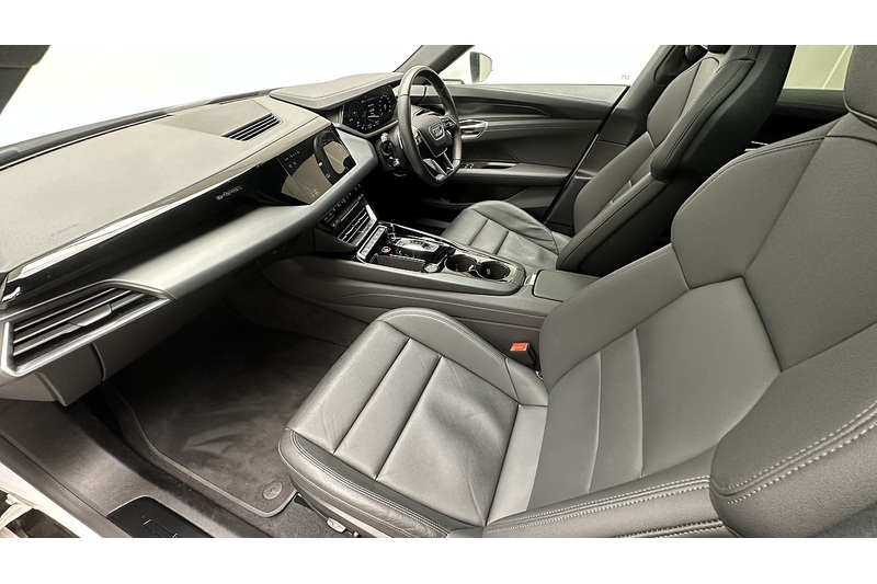 Audi e-tron GT  - U3770