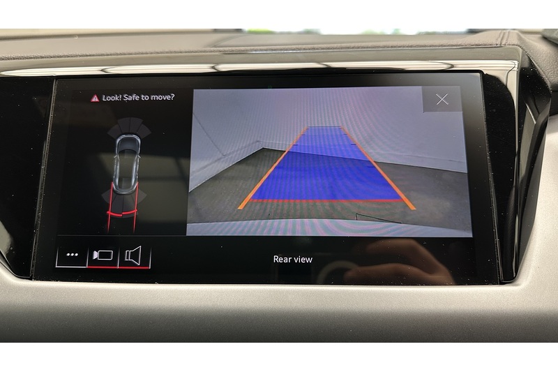 Audi e-tron GT  - U3770