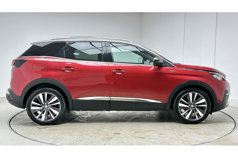 Peugeot 3008 PureTech GT Line Premium - U3794