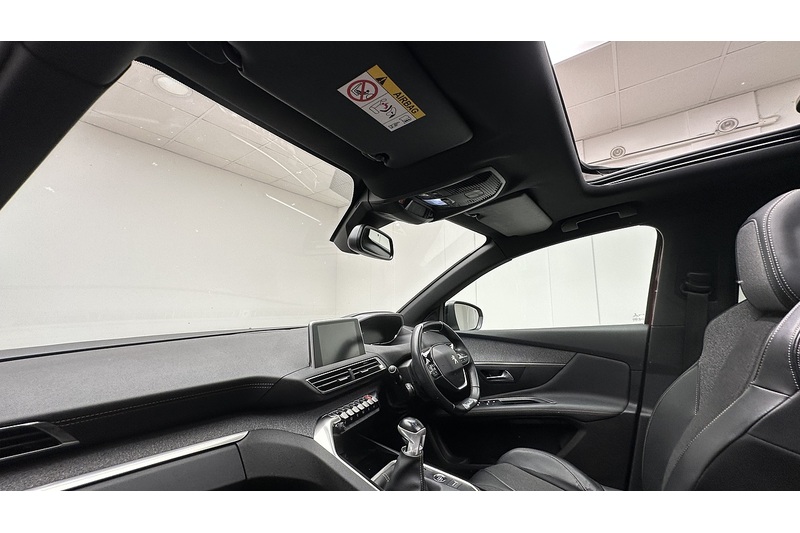 Peugeot 3008 PureTech GT Line Premium - U3794