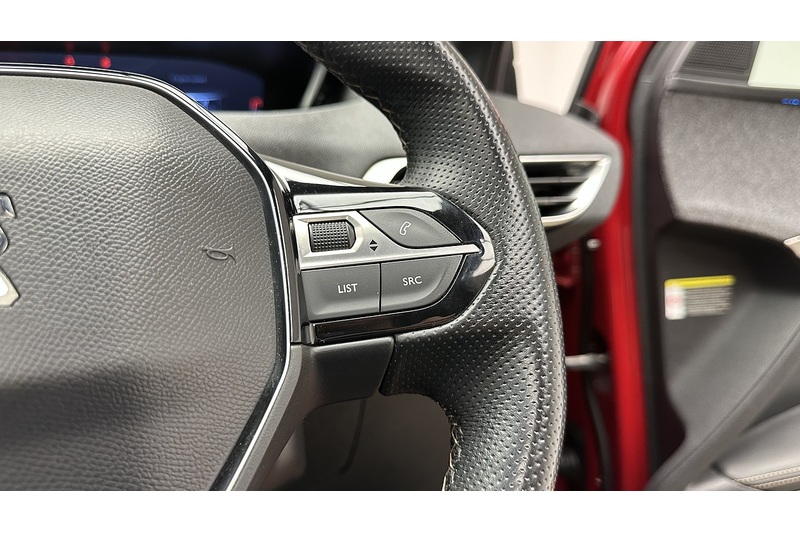 Peugeot 3008 PureTech GT Line Premium - U3794