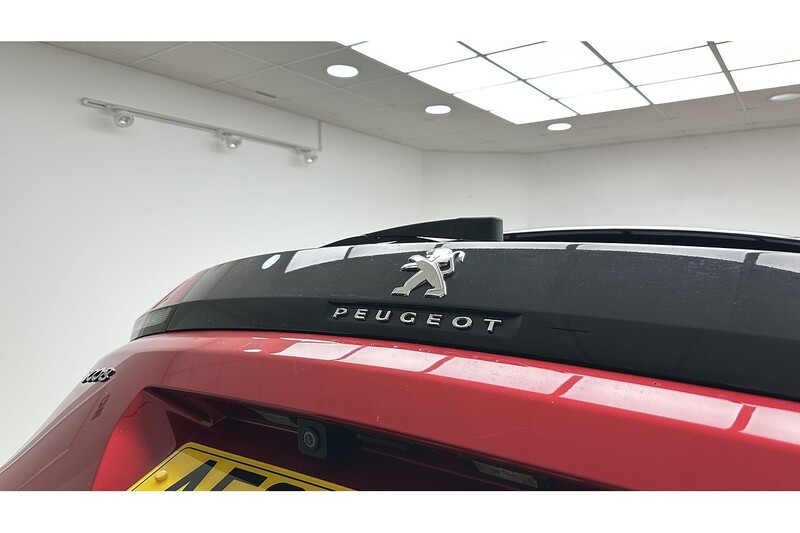 Peugeot 3008 PureTech GT Line Premium - U3794