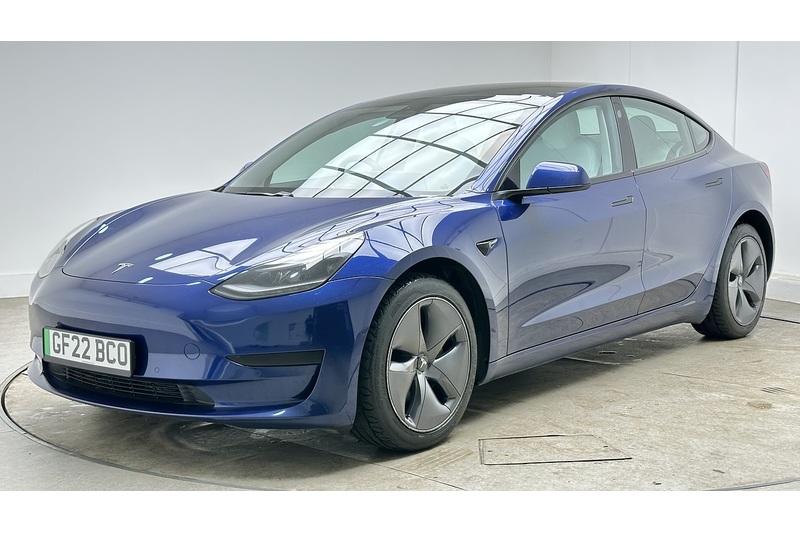 Tesla Model 3 Standard Range Plus - U3796