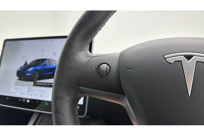 Tesla Model 3 Standard Range Plus - U3796