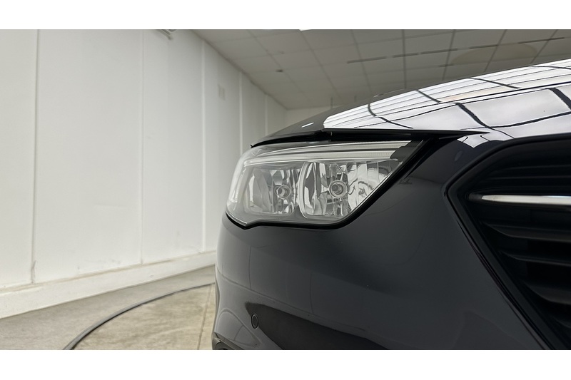 Vauxhall Insignia i Turbo SRi VX Line Nav - U3802