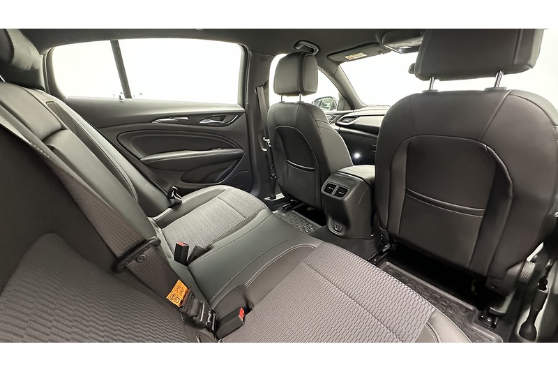 Vauxhall Insignia i Turbo SRi VX Line Nav - U3802