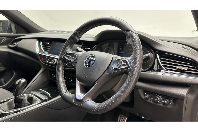 Vauxhall Insignia i Turbo SRi VX Line Nav - U3802