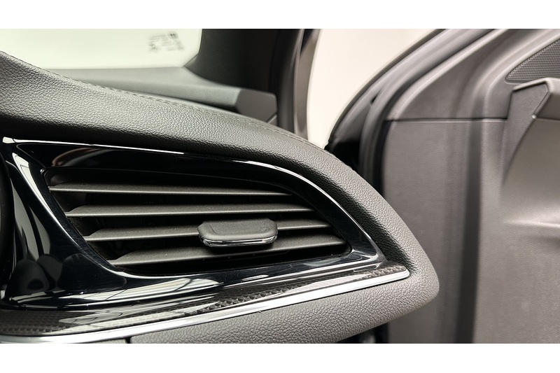 Vauxhall Insignia i Turbo SRi VX Line Nav - U3802