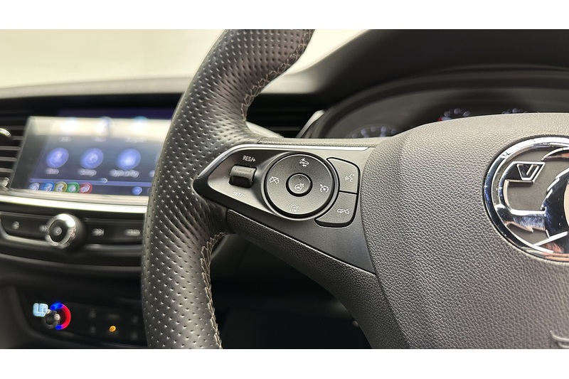 Vauxhall Insignia i Turbo SRi VX Line Nav - U3802