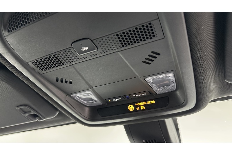 Vauxhall Insignia i Turbo SRi VX Line Nav - U3802