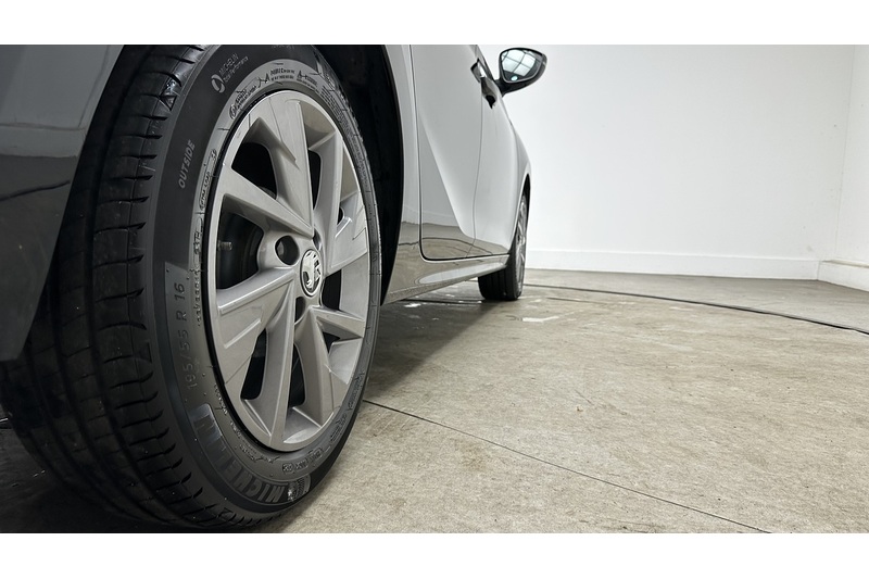 Vauxhall Corsa Design - U3806