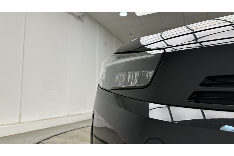 Vauxhall Corsa Design - U3806