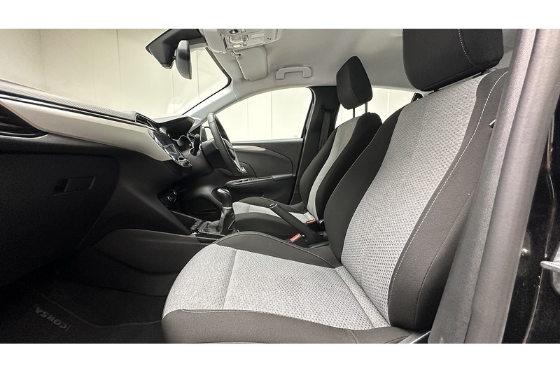 Vauxhall Corsa Design - U3806