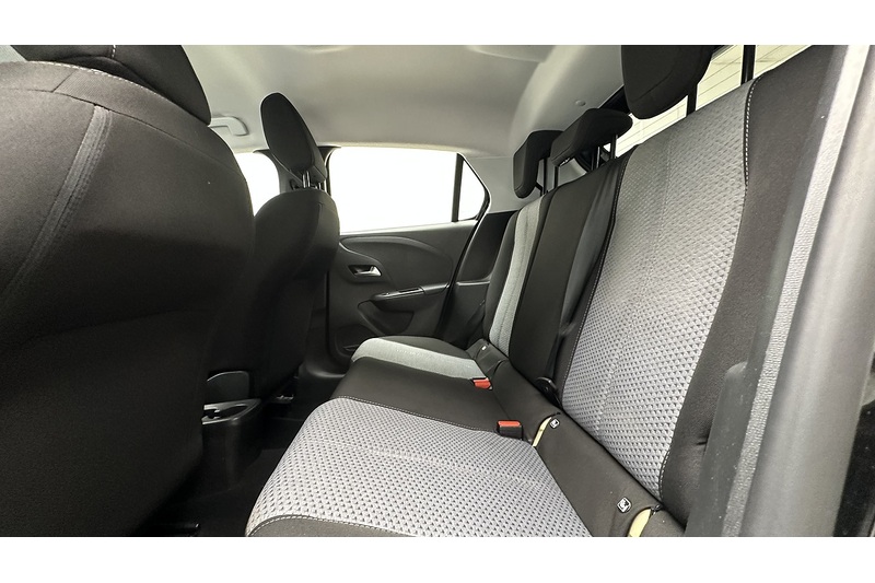 Vauxhall Corsa Design - U3806
