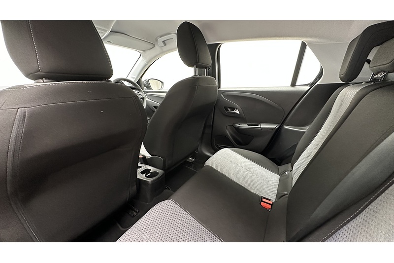 Vauxhall Corsa Design - U3806