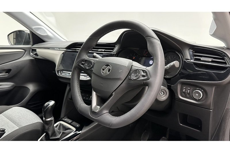 Vauxhall Corsa Design - U3806