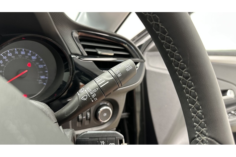 Vauxhall Corsa Design - U3806