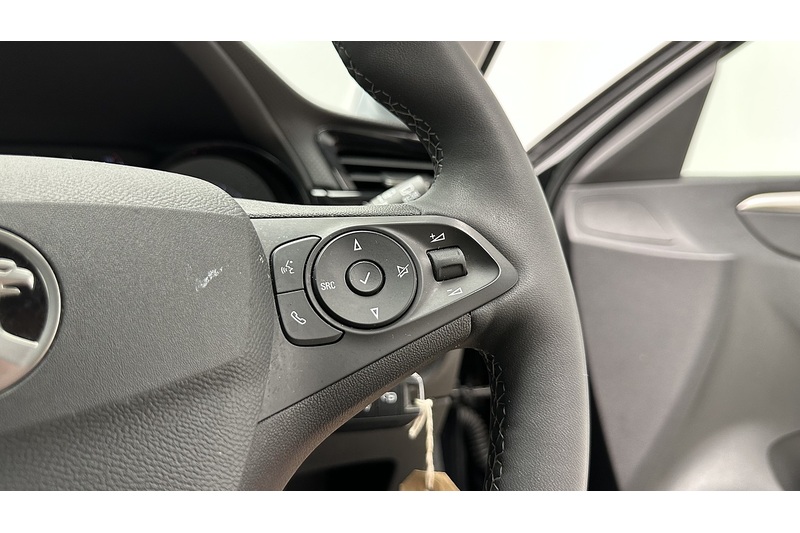 Vauxhall Corsa Design - U3806