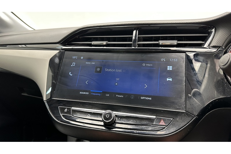 Vauxhall Corsa Design - U3806