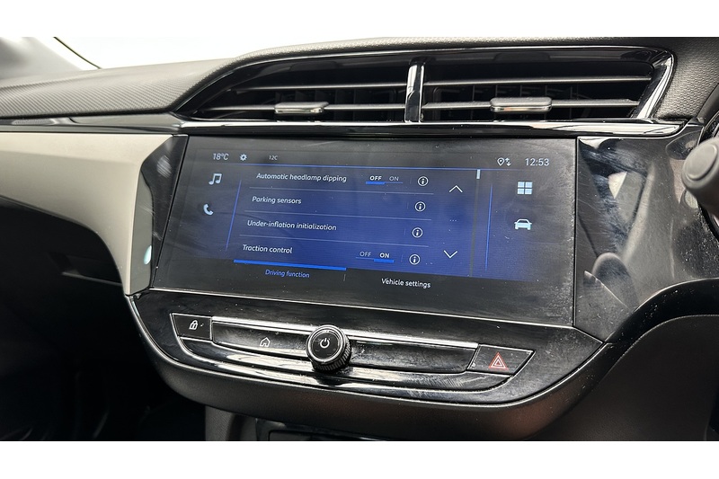 Vauxhall Corsa Design - U3806