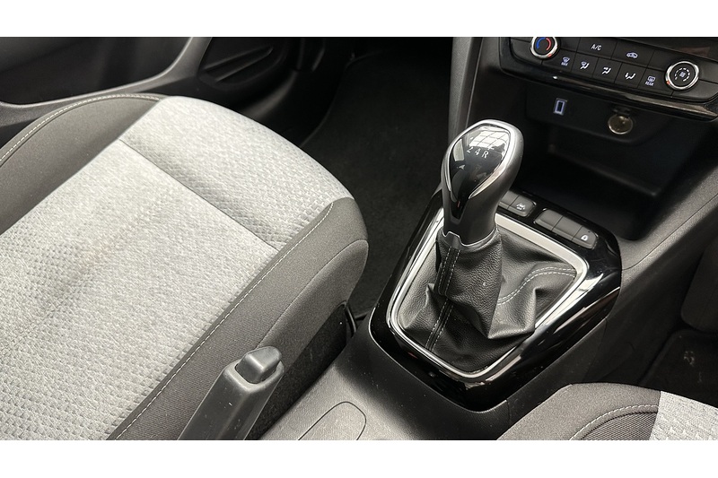 Vauxhall Corsa Design - U3806