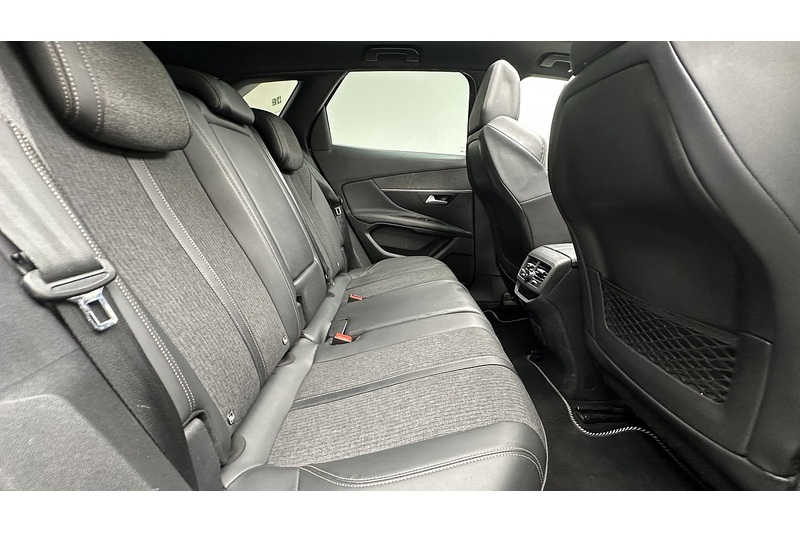 Peugeot 3008 PureTech GT Line - U3809