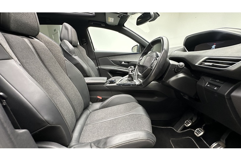 Peugeot 3008 PureTech GT Line - U3809