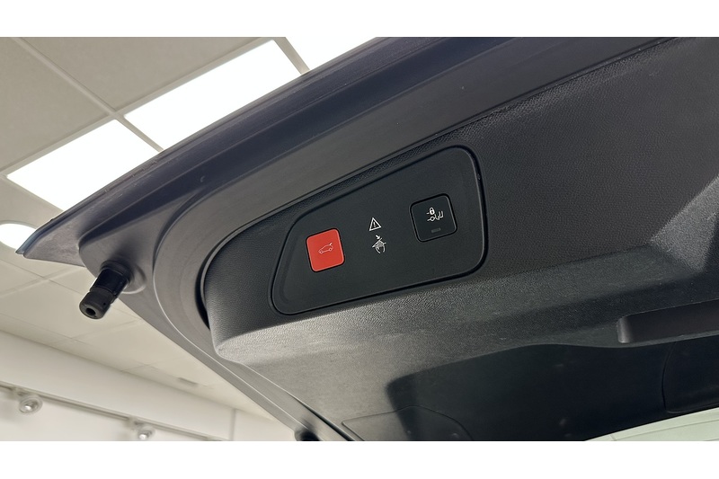 Peugeot 3008 PureTech GT Line - U3809