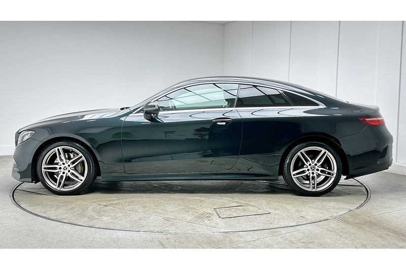 Mercedes-Benz E Class E220d AMG Line - U3810