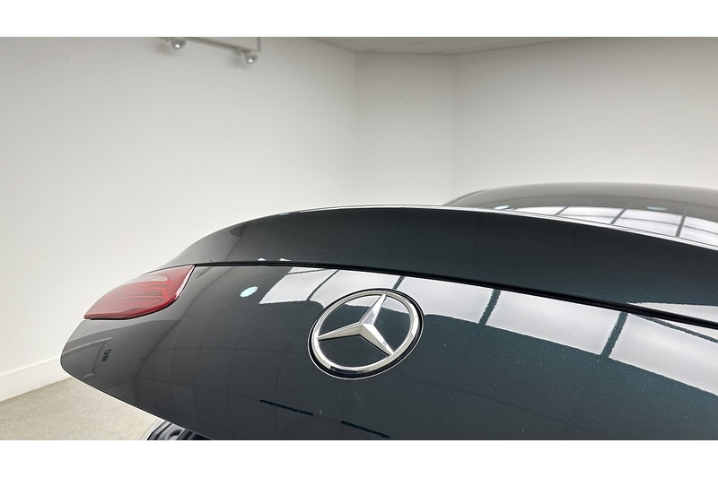 Mercedes-Benz E Class E220d AMG Line - U3810
