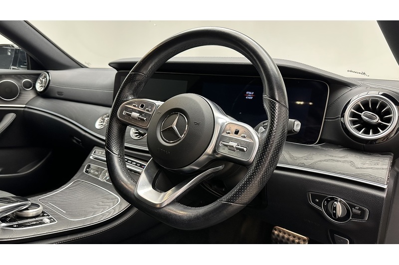 Mercedes-Benz E Class E220d AMG Line - U3810