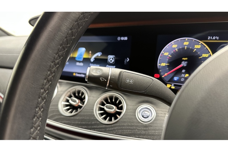 Mercedes-Benz E Class E220d AMG Line - U3810