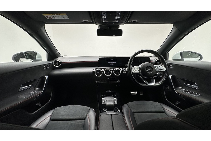 Mercedes-Benz A Class A200 AMG Line - U3812