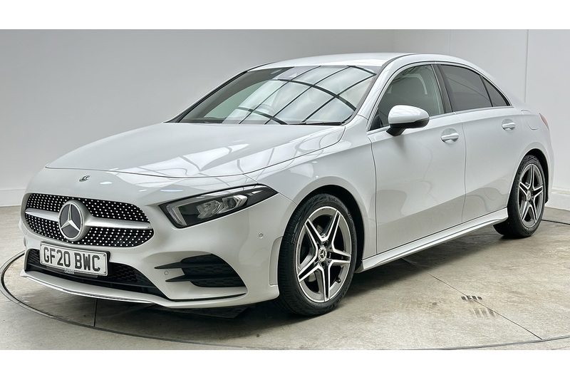 Mercedes-Benz A Class A200 AMG Line - U3812